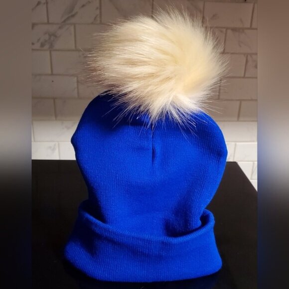 @snapngopoms ~ Support a POSHER ~ 1 Blue Adult Hat w/ 1 Cream Changeable Pom NWT - Picture 3 of 4